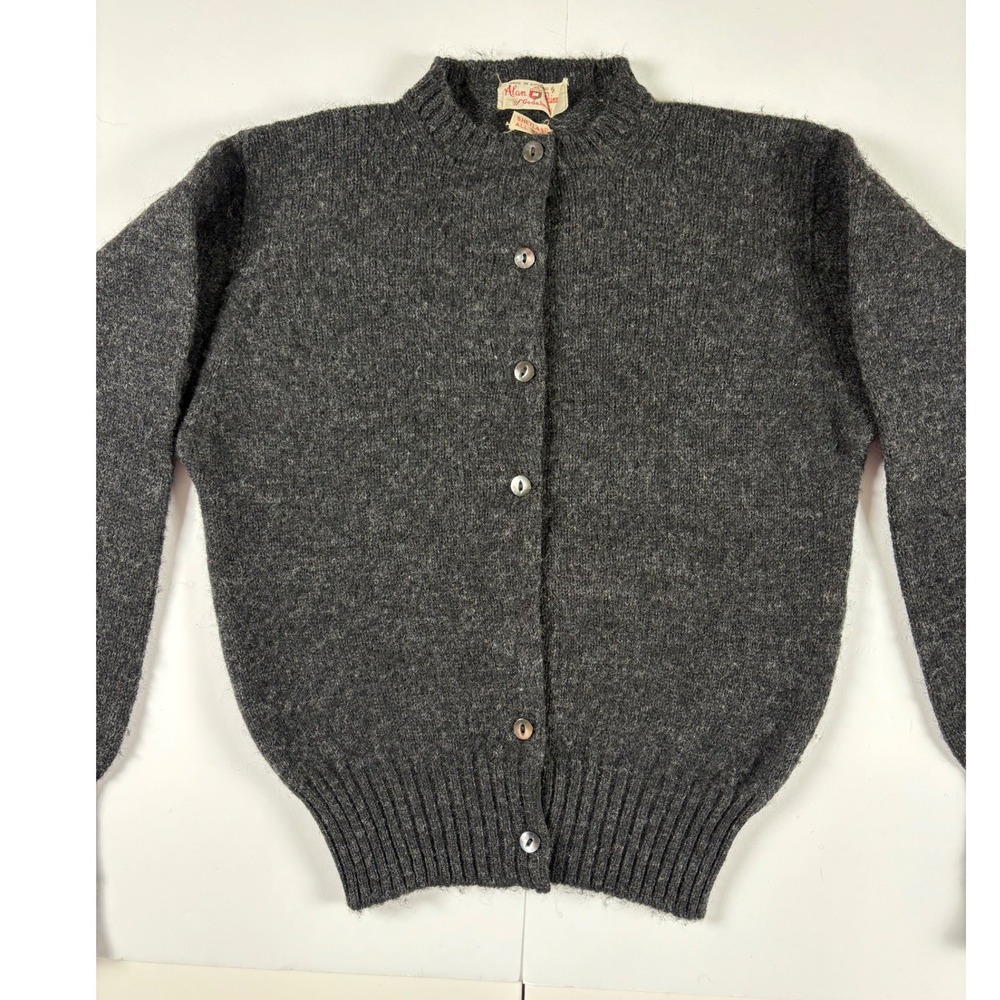 Vintage 60s Alan Paine Shetland Wool Cardigan Sweater England Gray 36 S